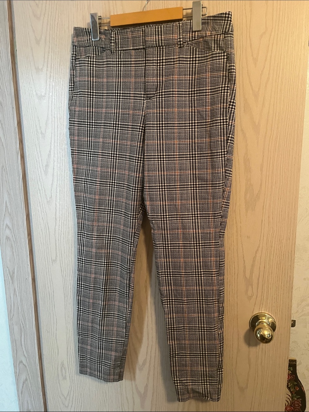Old Navy Women's Plaid Trousers - Black, White, Tan